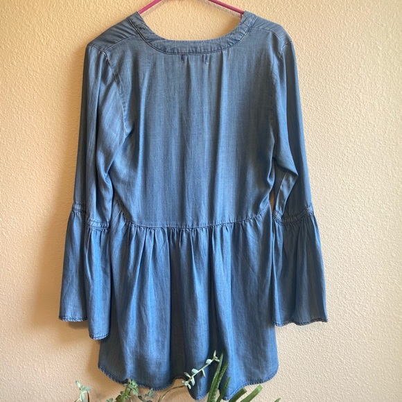 Altar’d State Baby Doll Blouse - Picture 6 of 10